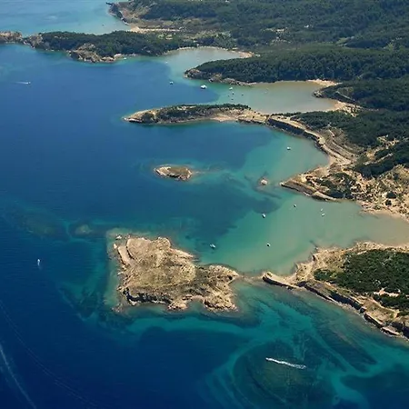 Gulli - Gold With Private * Supetarska Draga